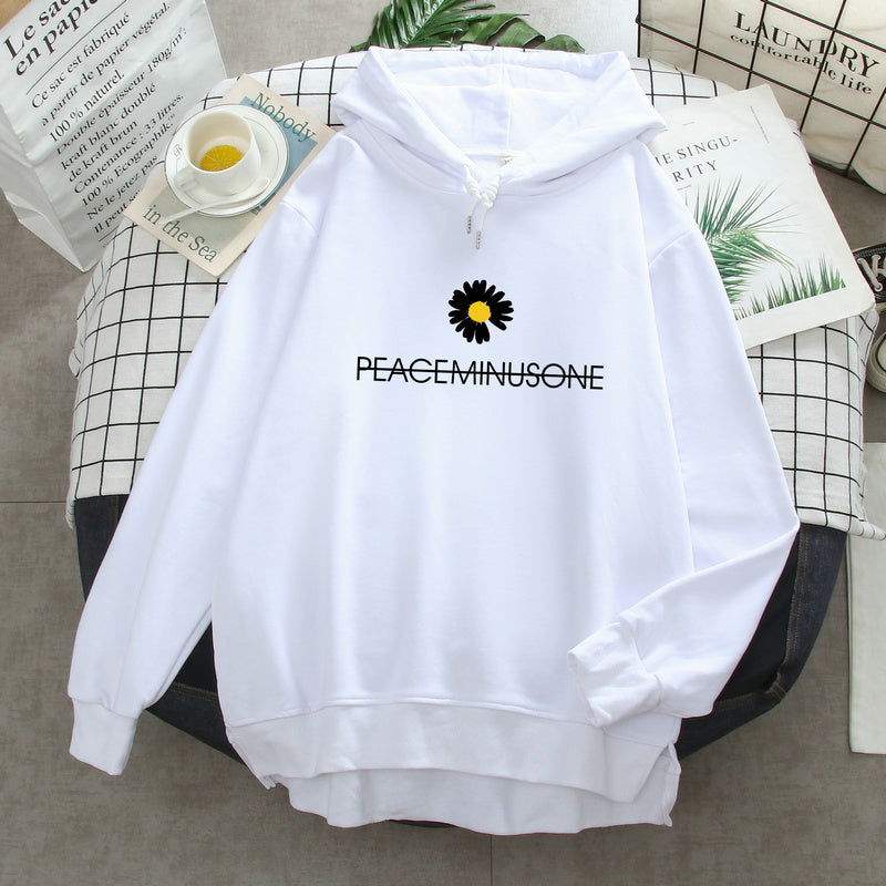 Women’s Lightweight Daisy Print Hoodie – Thin Hooded Sweater for Autumn & Winter