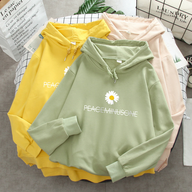 Women’s Lightweight Daisy Print Hoodie – Thin Hooded Sweater for Autumn & Winter