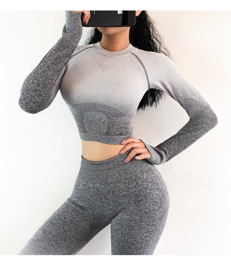 Women’s Gradient Crop Top Sportswear Set – Stylish Navel-Baring Activewear