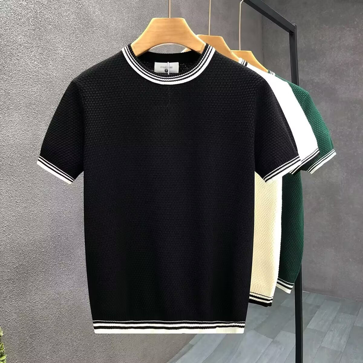 Men’s Slim Fit Crew Neck T-Shirt – Stretch Cotton Casual Tee for Everyday Wear