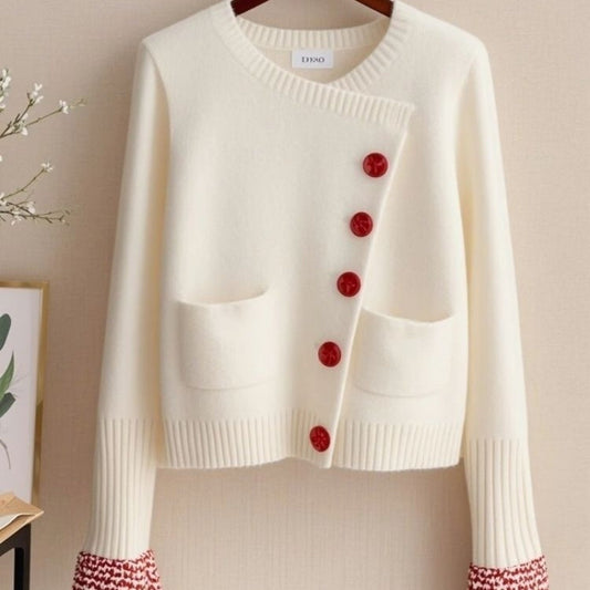 Women’s White Sweater Coat – Stylish Outerwear with Diagonal Buckle & Modern Design